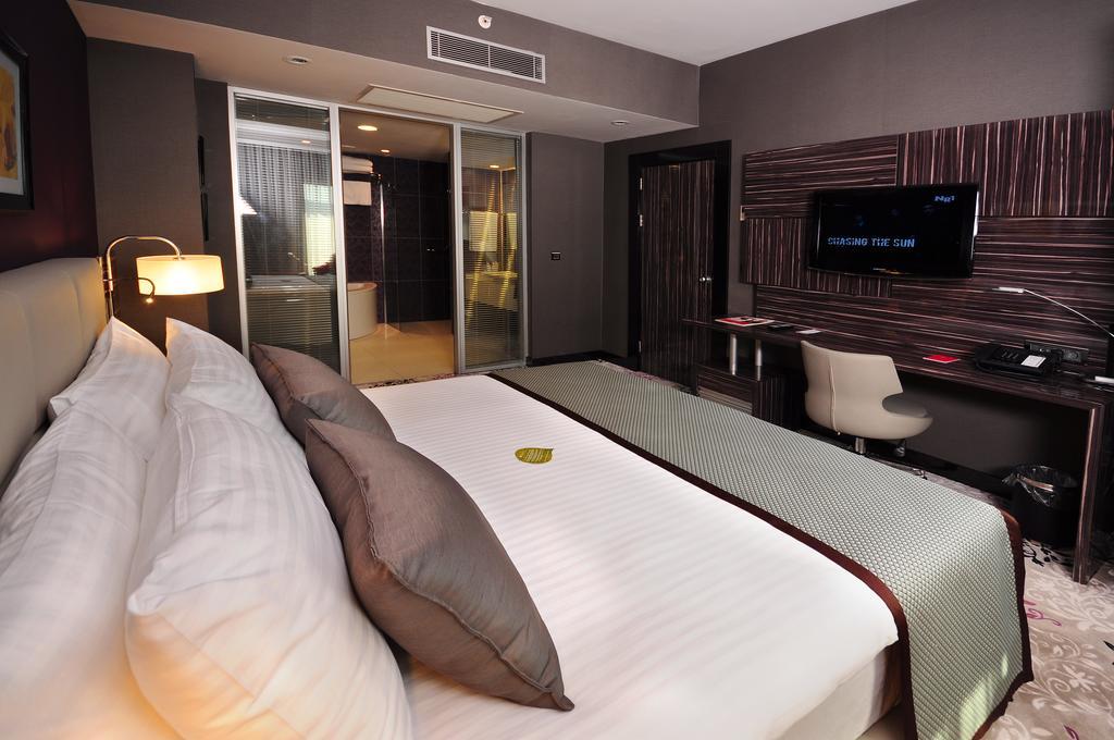 伊兹米特温德姆华美达广场酒店 科喀艾里 外观 照片 Deluxe Room